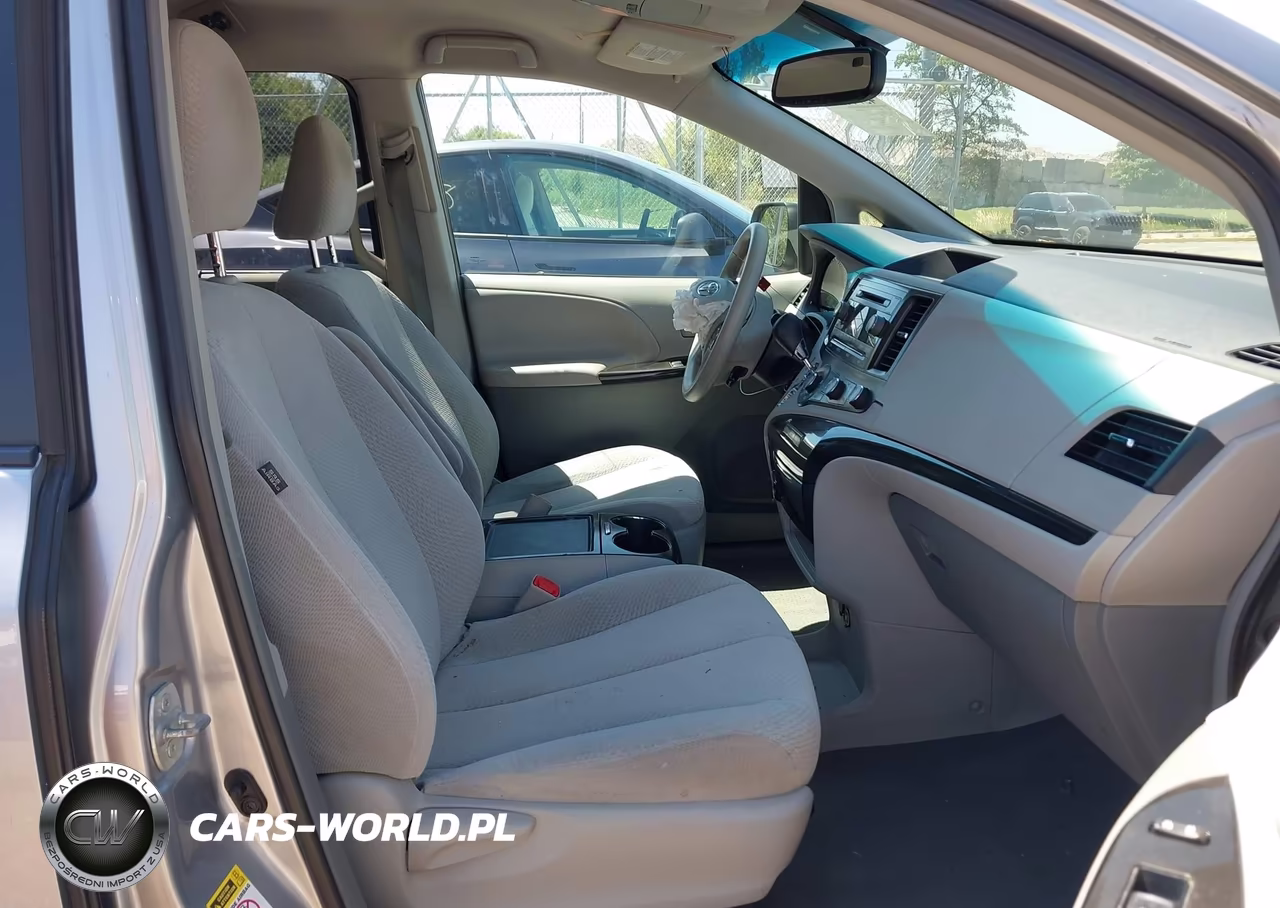 2012 Toyota Sienna Le V6 8 Passenger VIN:5TDKK3DC9CS241372 - 5