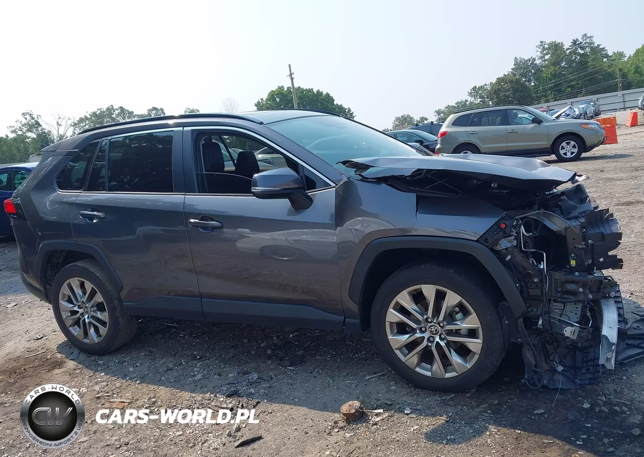 2021 Toyota Rav4 Xle Premium VIN:2T3C1RFV4MC148348 - 14