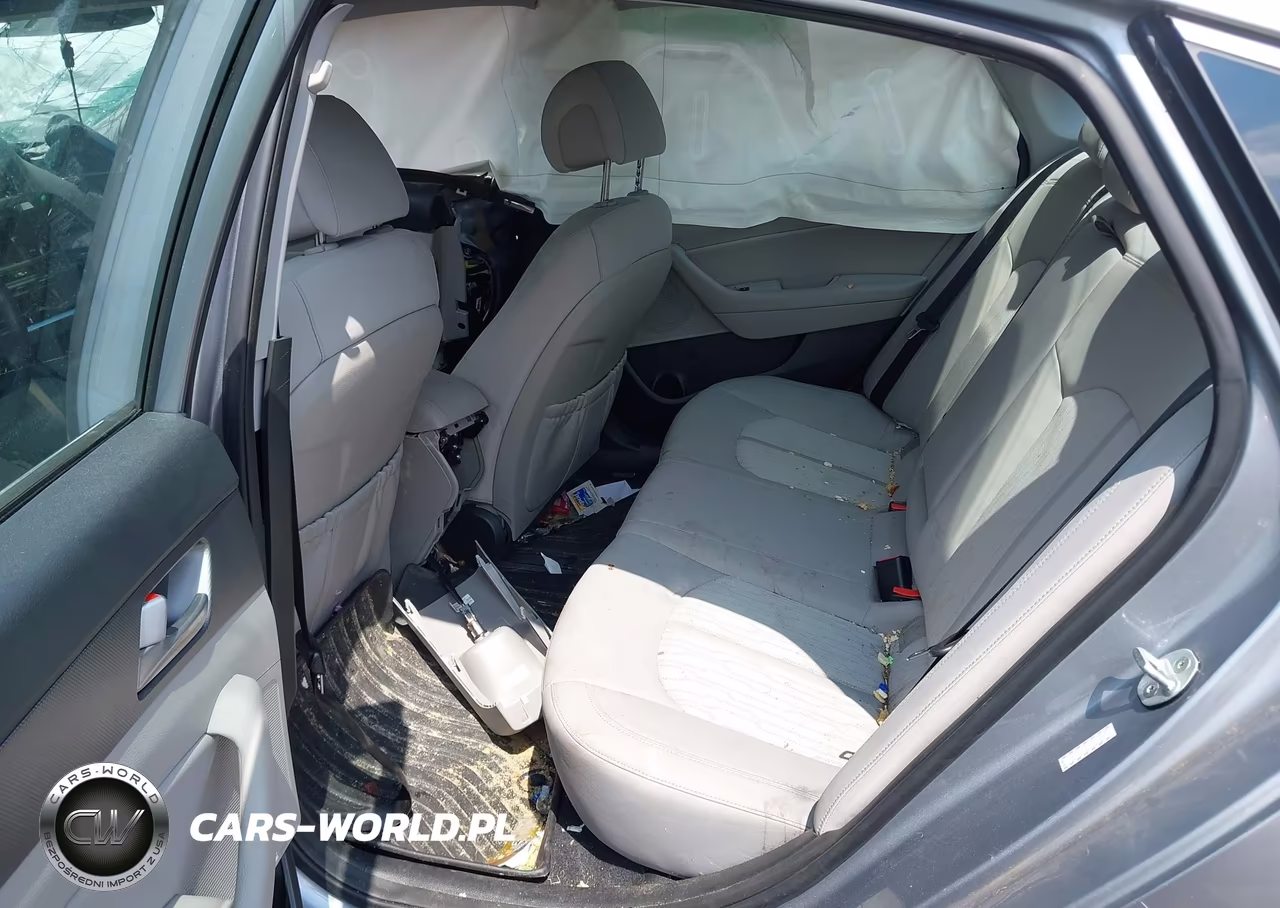 2016 Hyundai Sonata Hybrid Se VIN:KMHE24L10GA026433 - 8