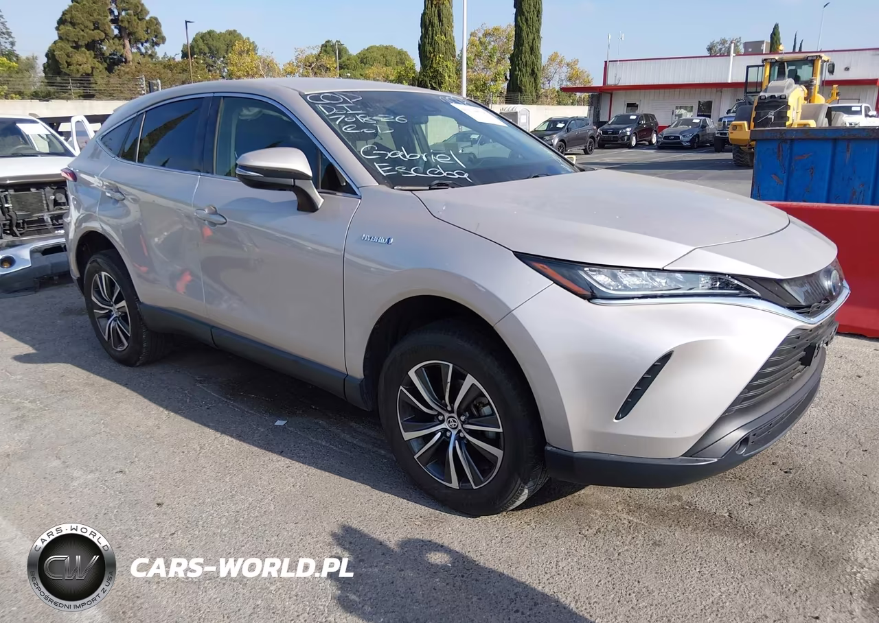 2021 Toyota Venza Le – zdjęcie 1 z 17