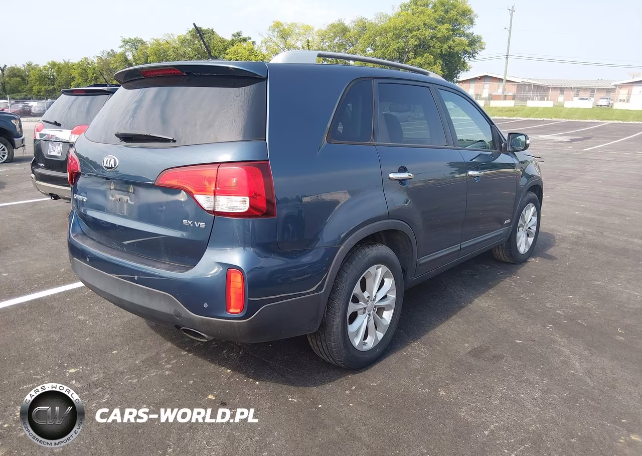 2015 Kia Sorento Ex V6 VIN:5XYKUDA72FG603471 - 4