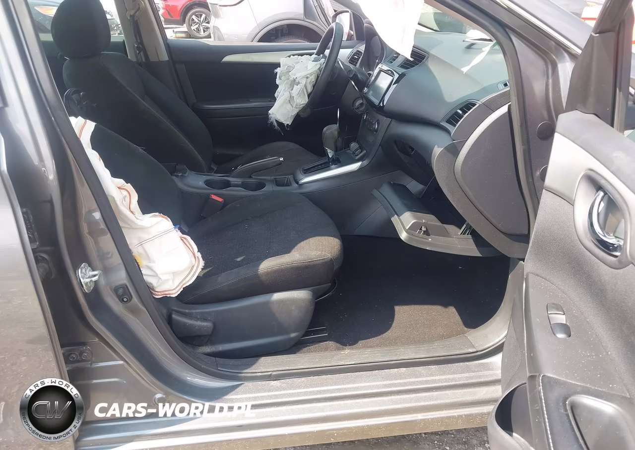 2019 Nissan Sentra S VIN:3N1AB7AP7KY360882 - 5