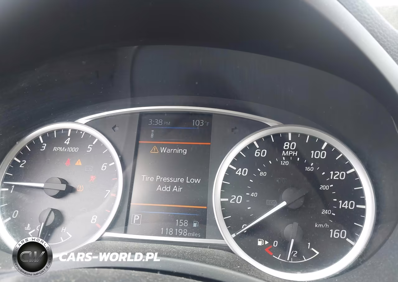 2019 Nissan Sentra S VIN:3N1AB7AP7KY360882 - 7