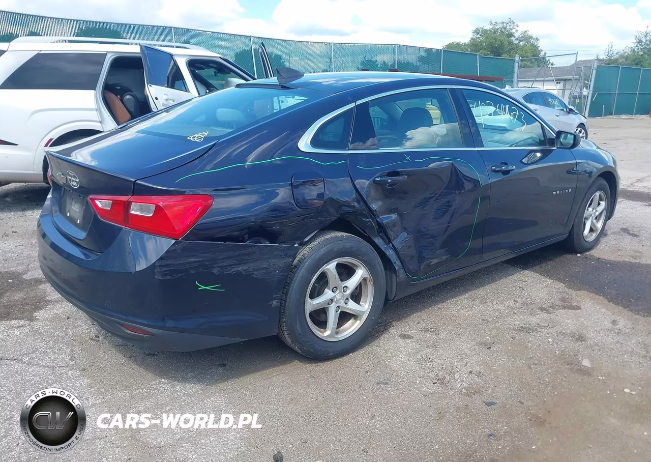 2017 Chevrolet Malibu Ls VIN:1G1ZB5ST1HF254906 - 4