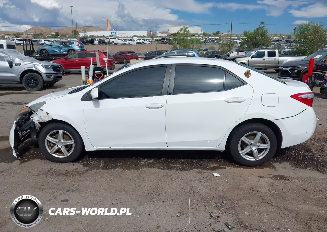 2015 Toyota Corolla L VIN:5YFBURHE7FP263151 - 14