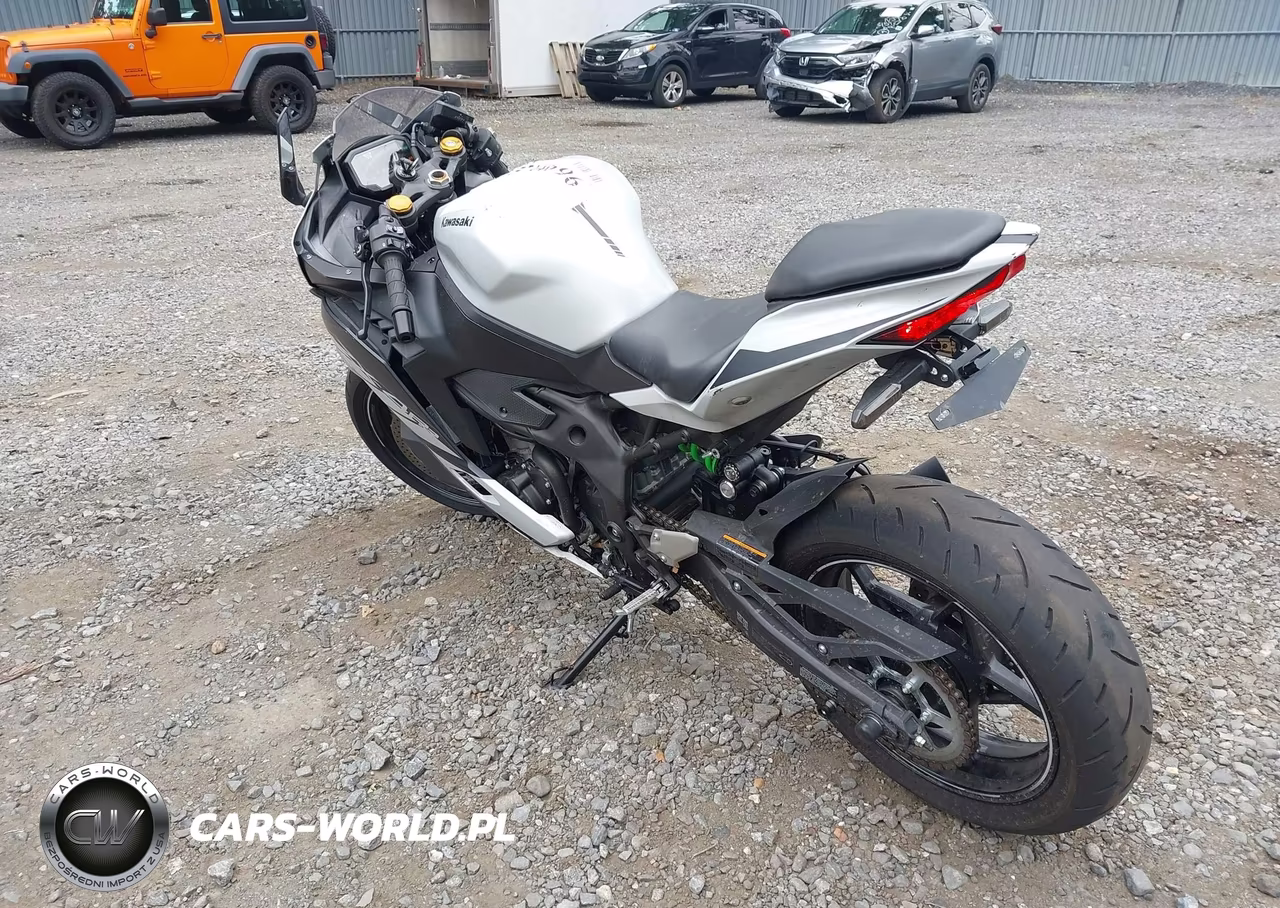2025 Kawasaki Zx400 S VIN:ML5ZXCS1XSDA41349 - 3