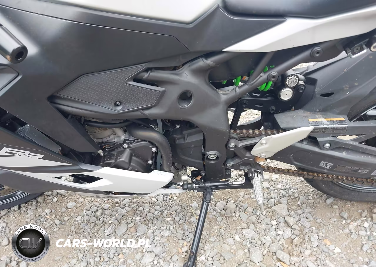 2025 Kawasaki Zx400 S VIN:ML5ZXCS1XSDA41349 - 9