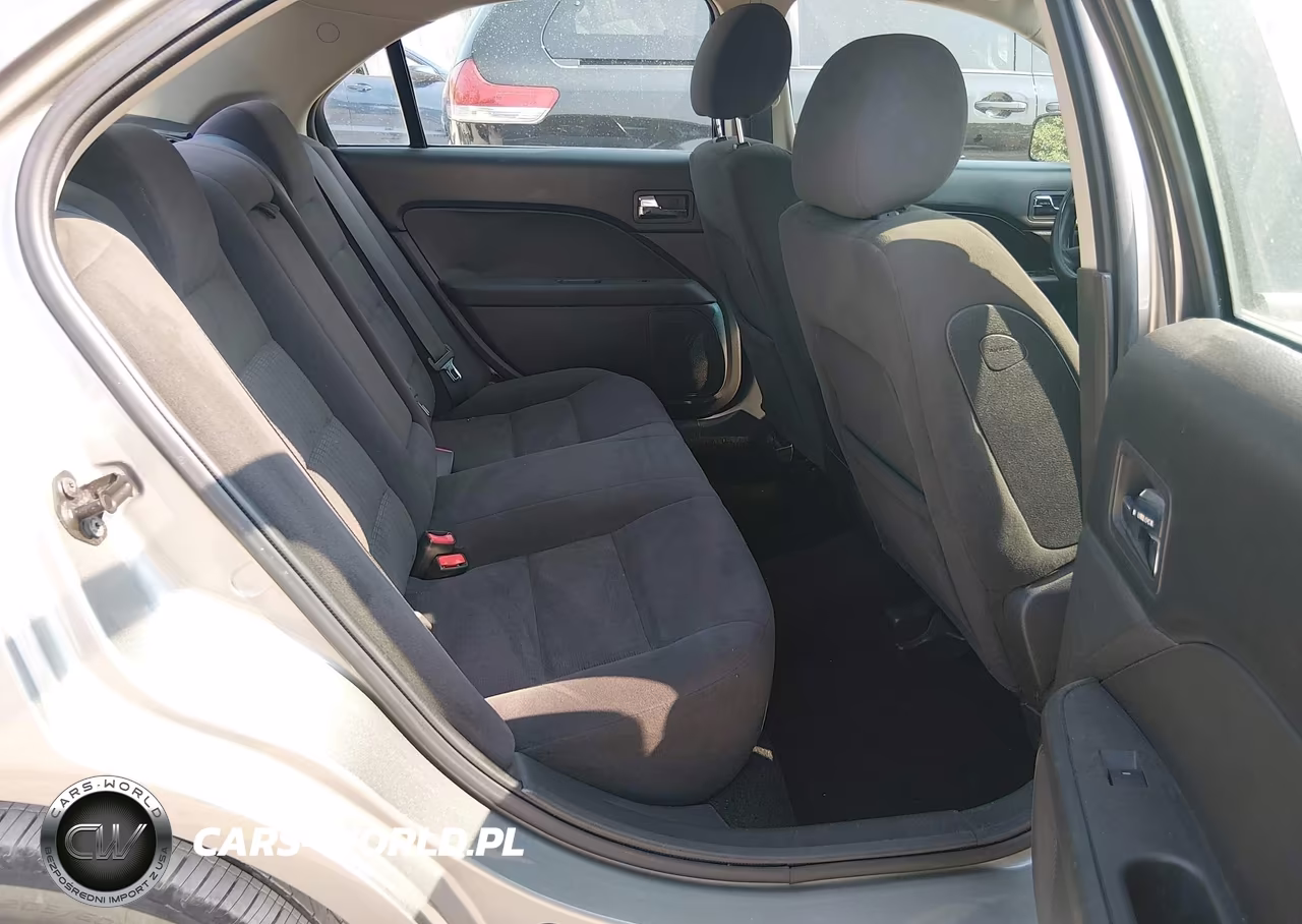 2008 Ford Fusion Se VIN:3FAHP07128R237345 - 8