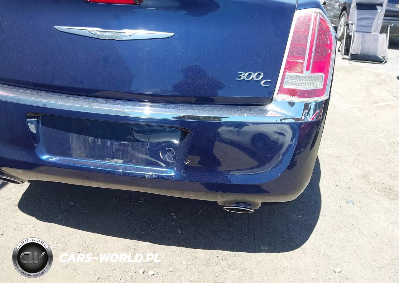2014 Chrysler 300C VIN:2C3CCAET3EH100789 - 6