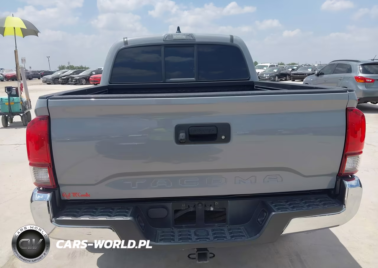 2020 Toyota Tacoma Sr5 VIN:5TFAX5GN1LX180020 - 17