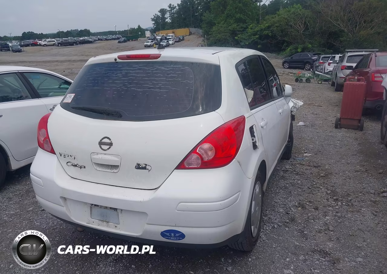 2010 Nissan Versa 1.8S VIN:3N1BC1CP2AL420705 - 4