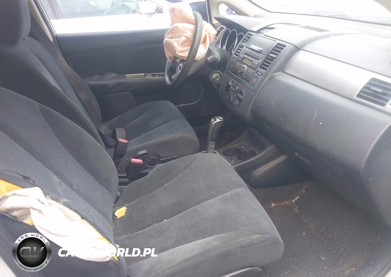 2010 Nissan Versa 1.8S VIN:3N1BC1CP2AL420705 - 5