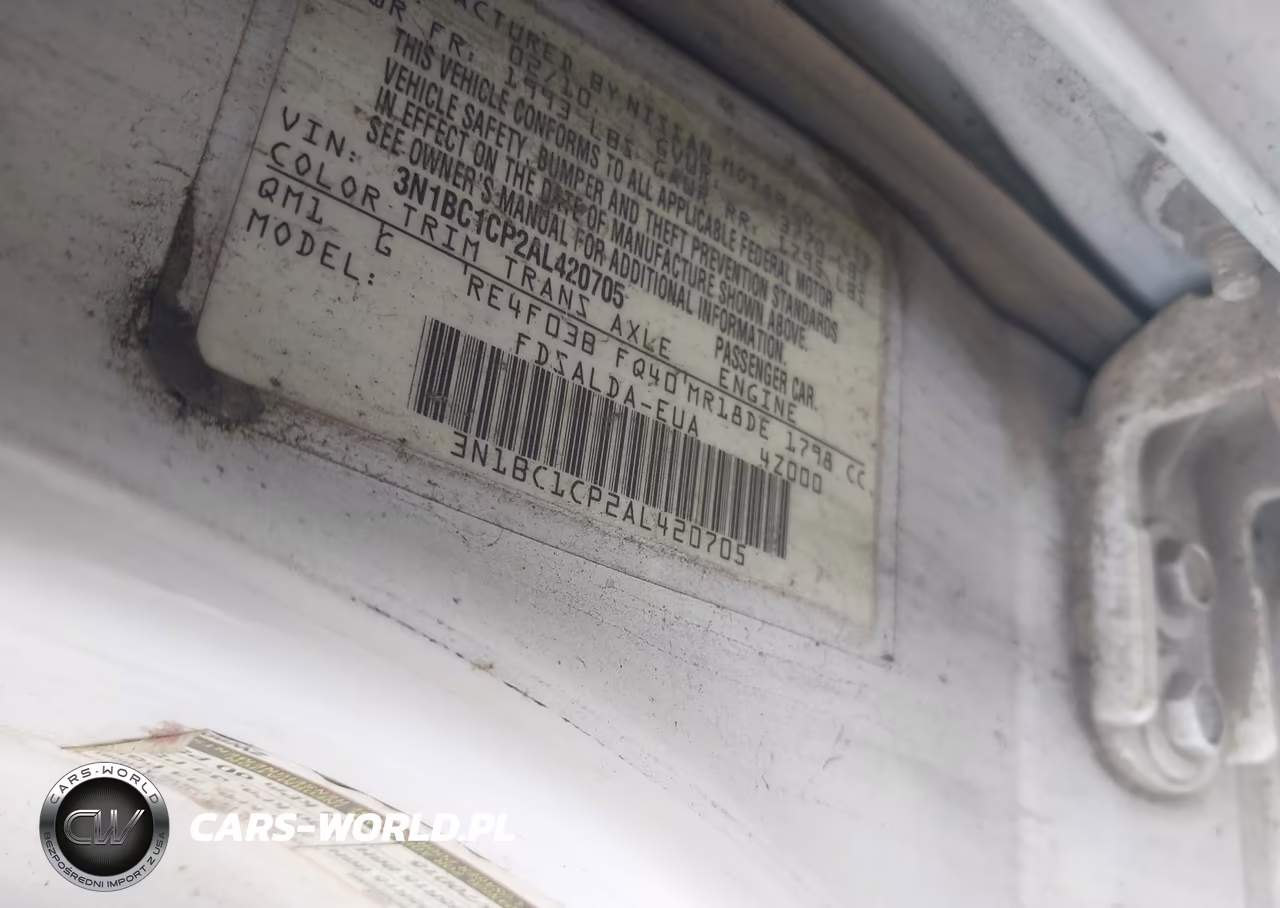 2010 Nissan Versa 1.8S VIN:3N1BC1CP2AL420705 - 9