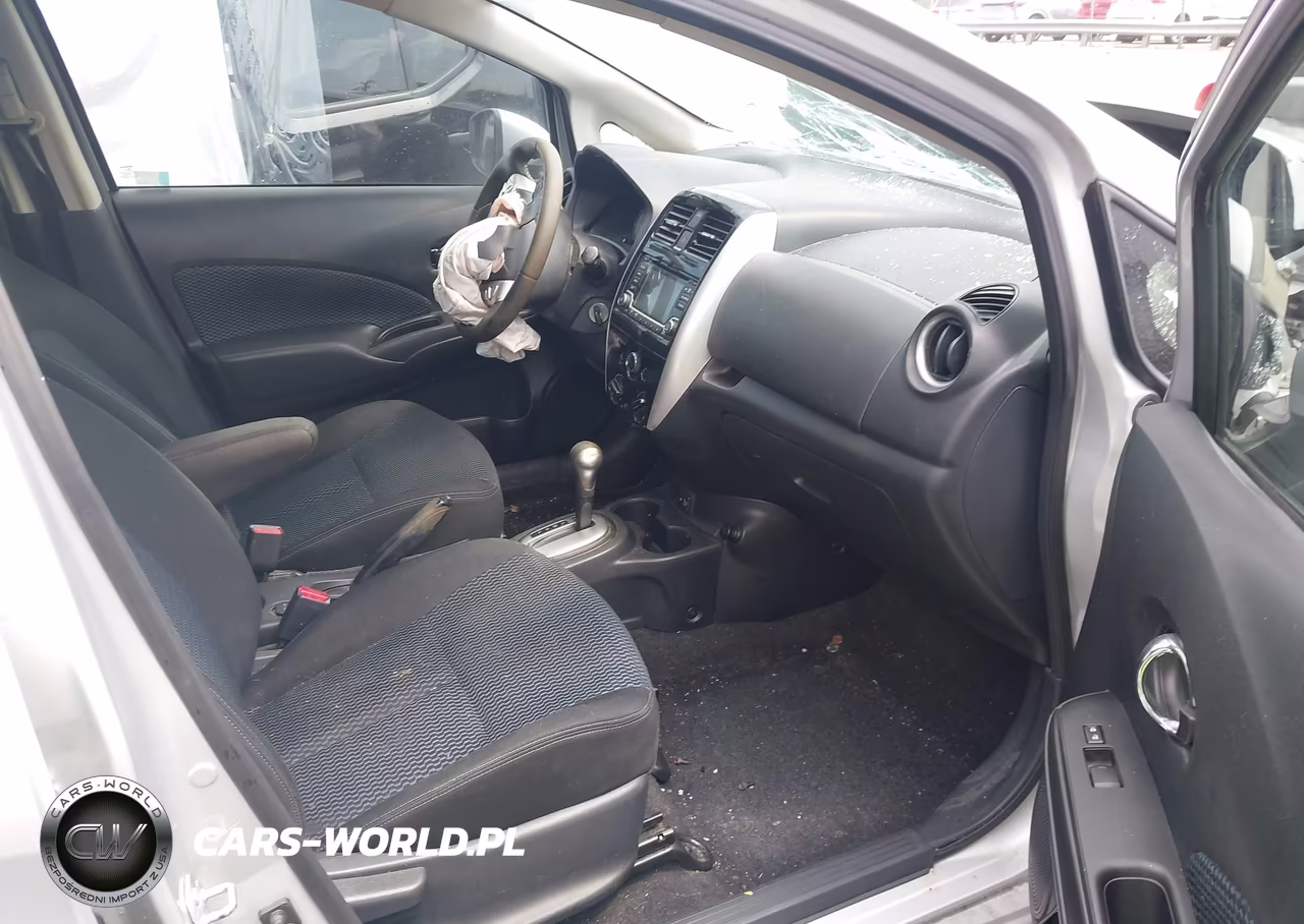 2017 Nissan Versa Note Sv VIN:3N1CE2CP5HL360322 - 5