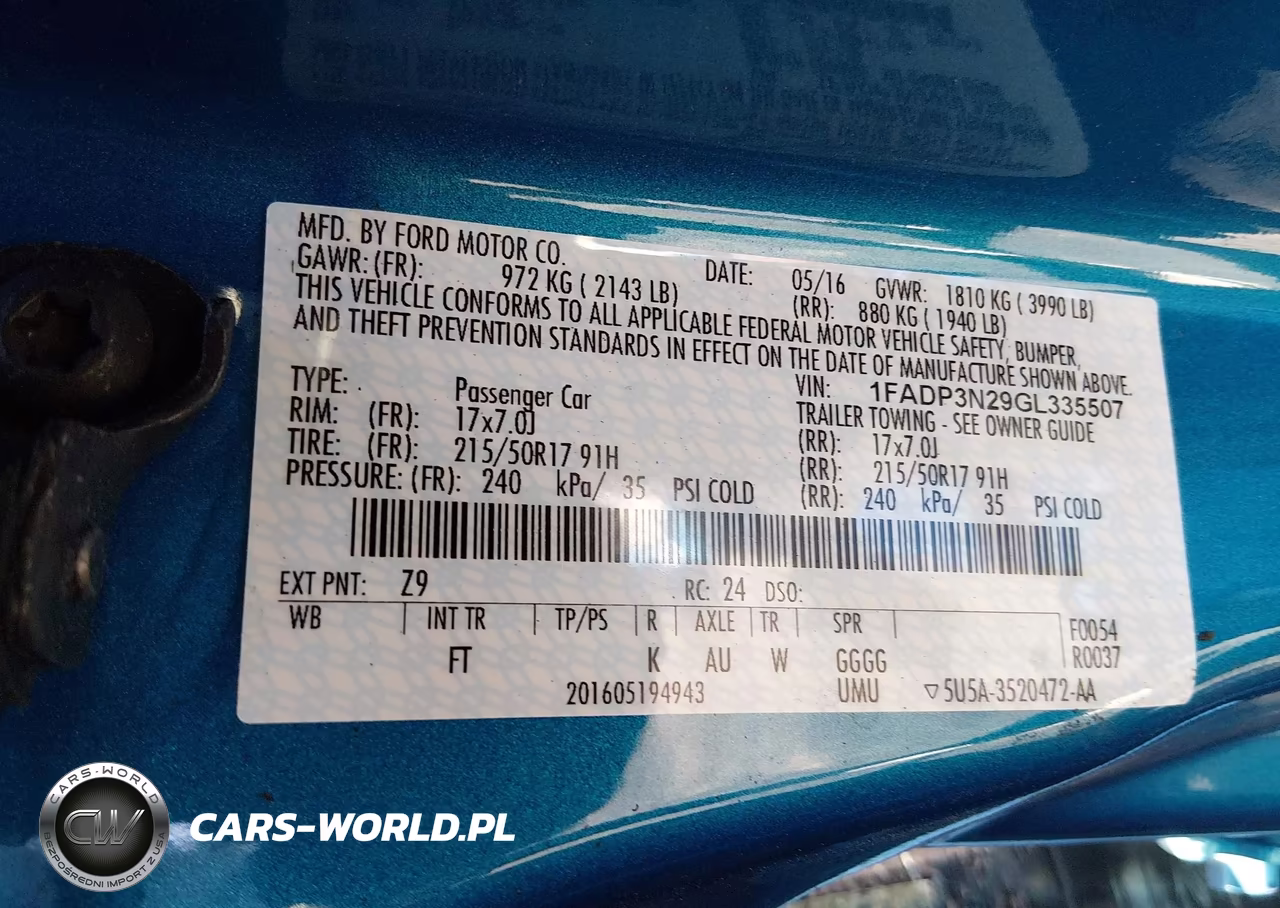 2016 Ford Focus Titanium VIN:1FADP3N29GL335507 - 9