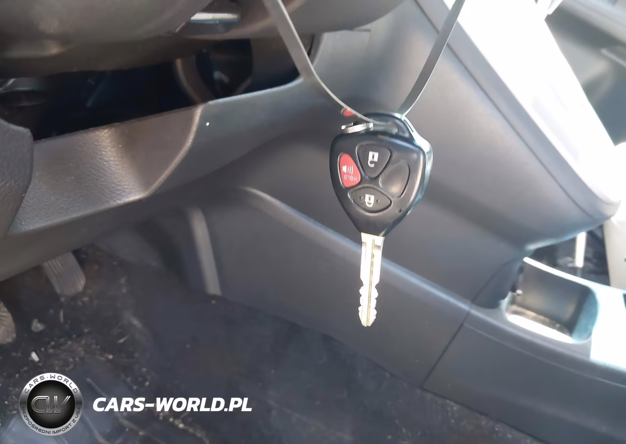 2010 Toyota Matrix VIN:2T1KU4EE4AC474128 - 11