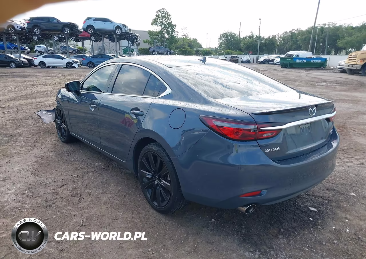 2021 Mazda Mazda6 Carbon Edition VIN:JM1GL1WY5M1607844 - 3