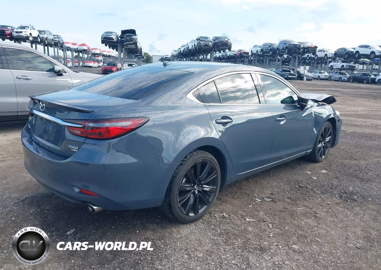 2021 Mazda Mazda6 Carbon Edition VIN:JM1GL1WY5M1607844 - 4