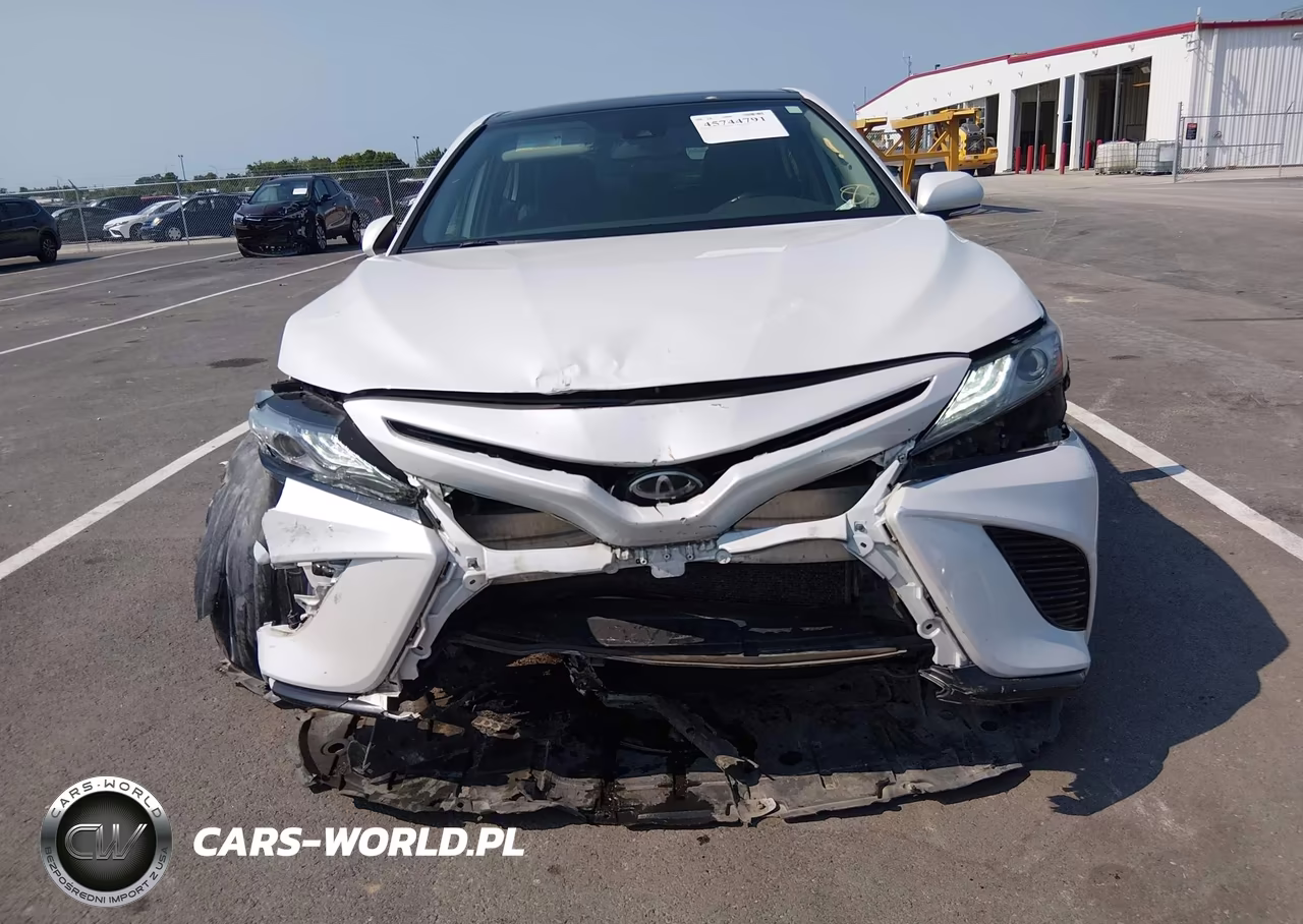 2019 Toyota Camry Xse VIN:4T1B61HK1KU777619 - 4