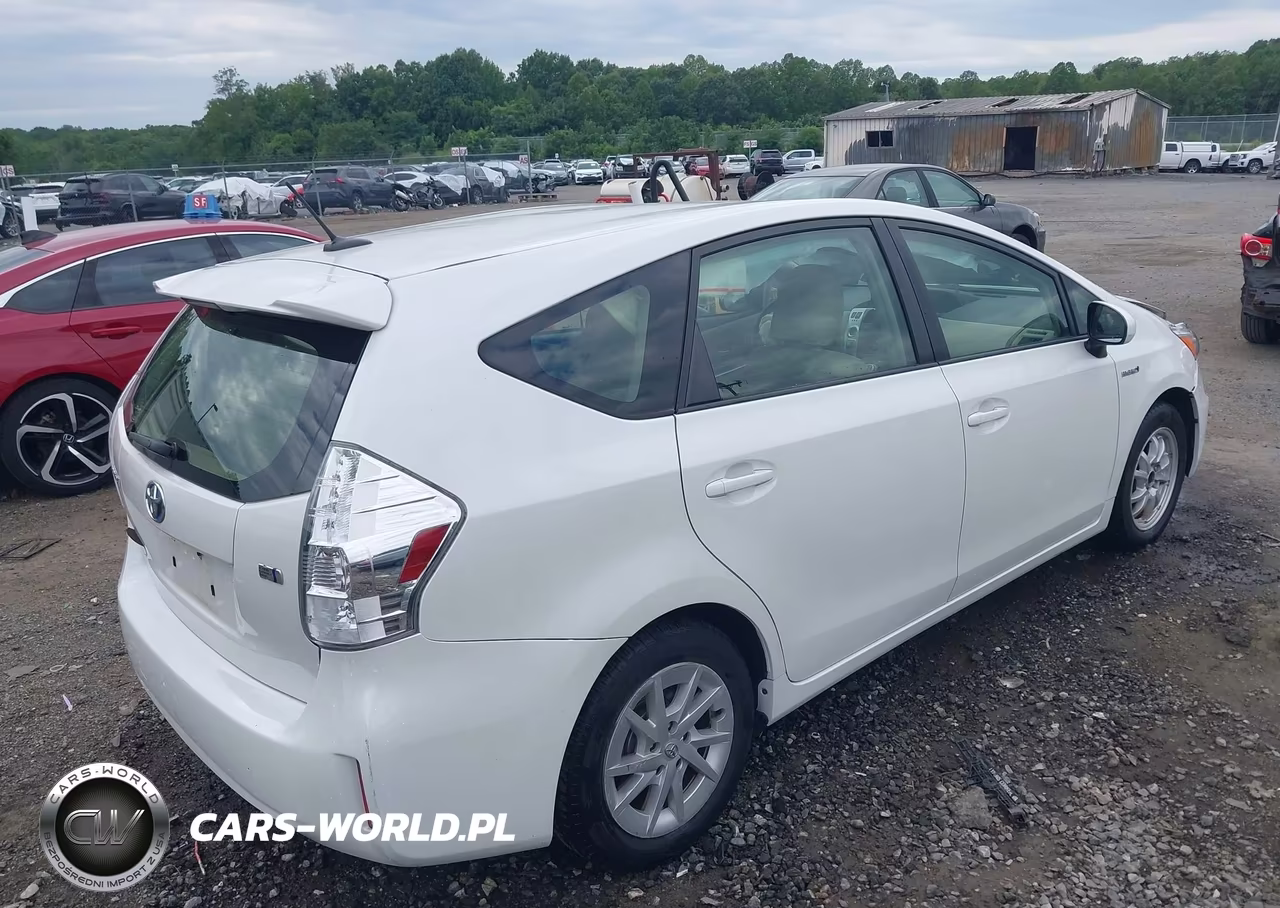 2012 Toyota Prius V Three VIN:JTDZN3EU0C3146827 - 4