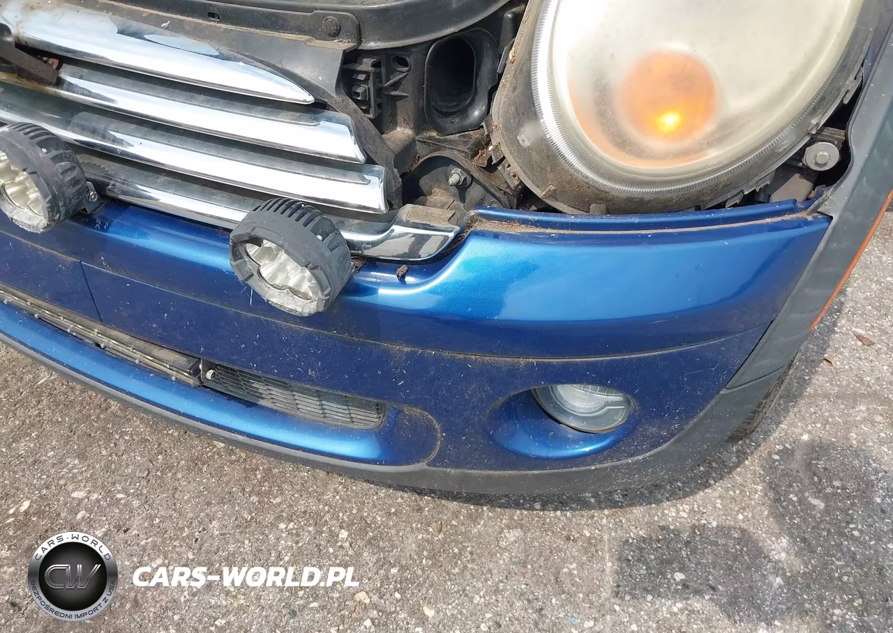 2007 Mini Cooper VIN:WMWMF33557TU60186 - 6