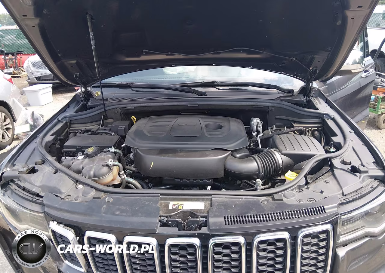 2021 Jeep Grand Cherokee Limited 4X4 VIN:1C4RJFBG7MC569546 - 10