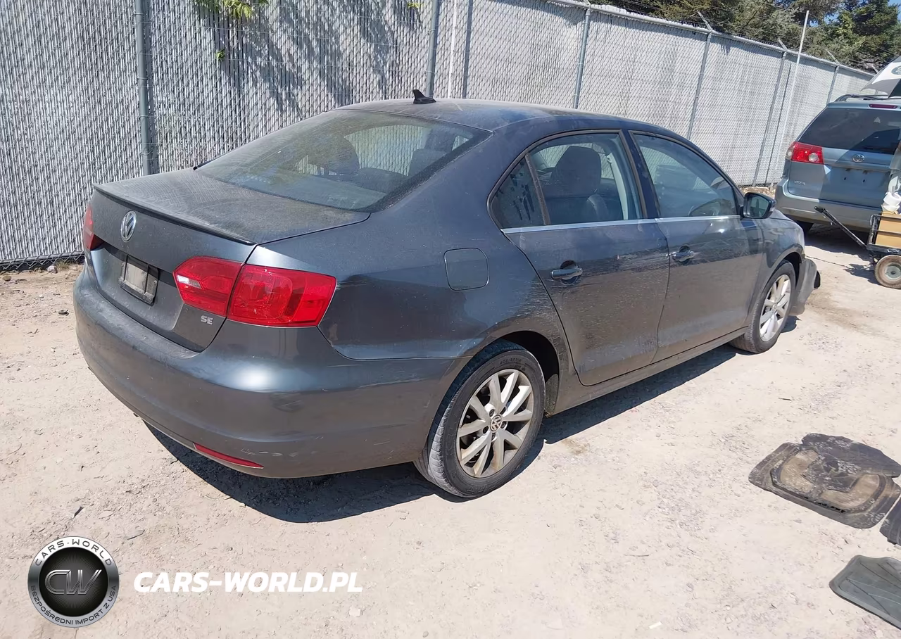 2014 Volkswagen Jetta 1.8T Se VIN:3VWD07AJ5EM209155 - 4