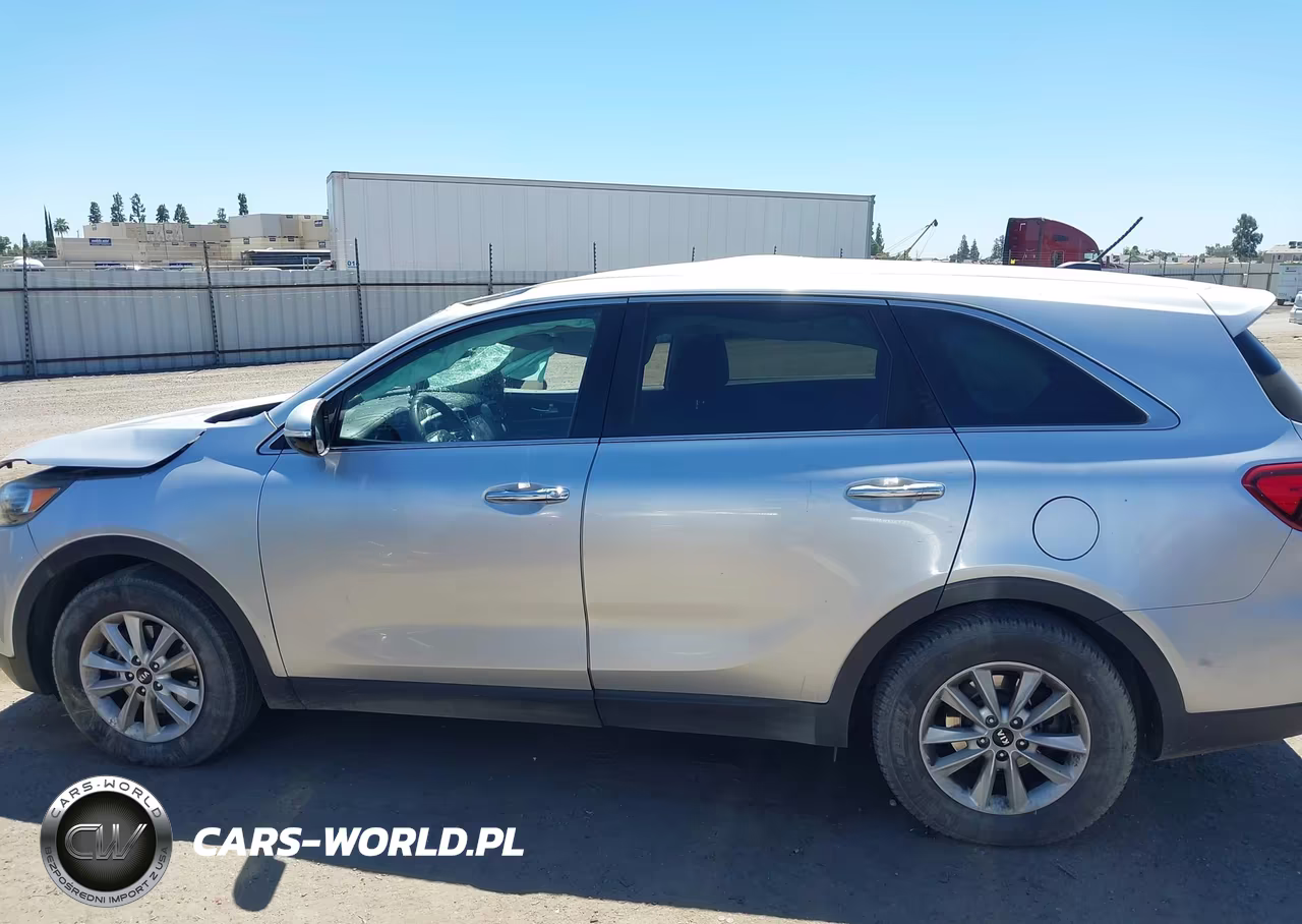 2020 Kia Sorento 3.3L Lx VIN:5XYPG4A5XLG616878 - 18