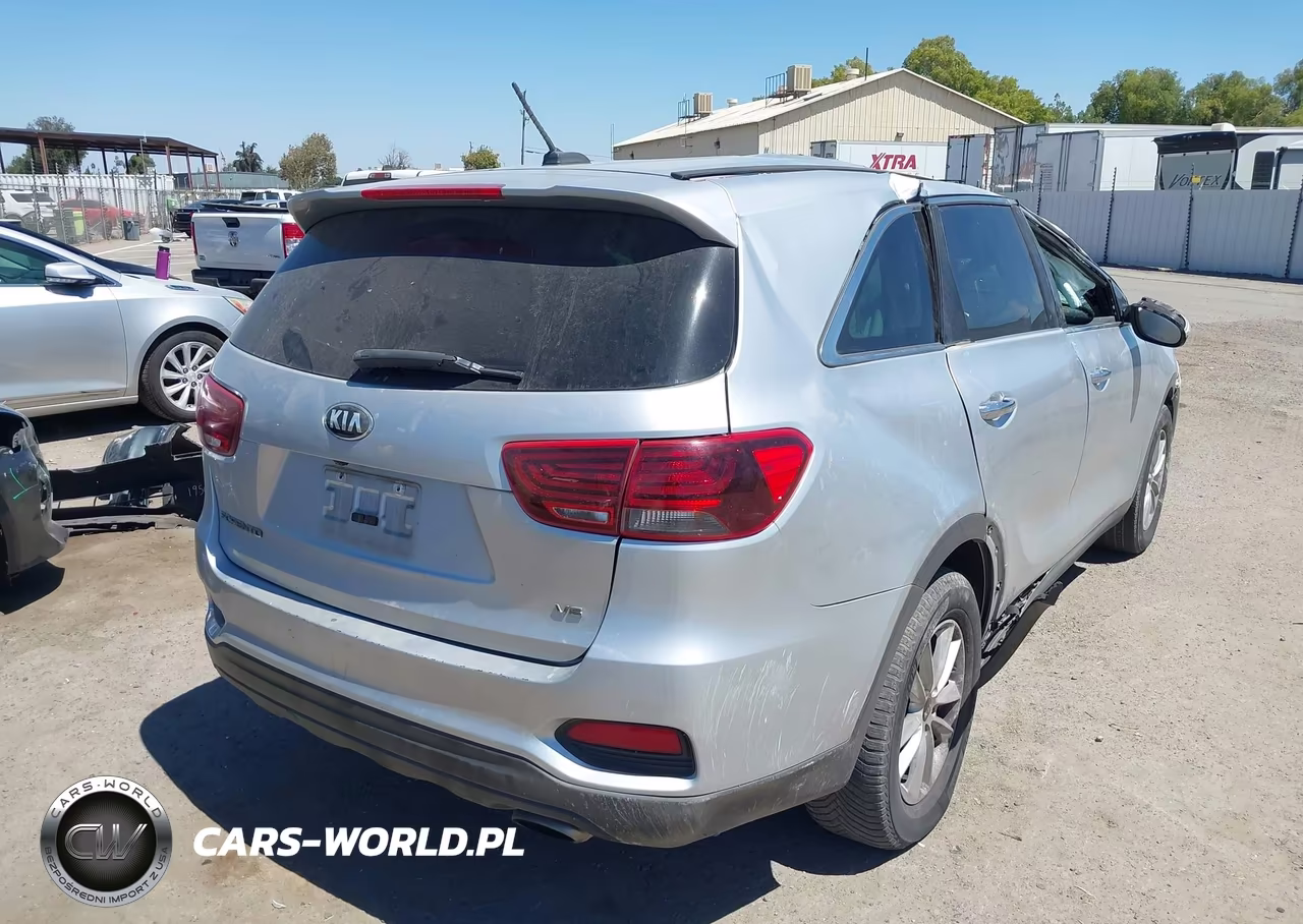 2020 Kia Sorento 3.3L Lx VIN:5XYPG4A5XLG616878 - 4