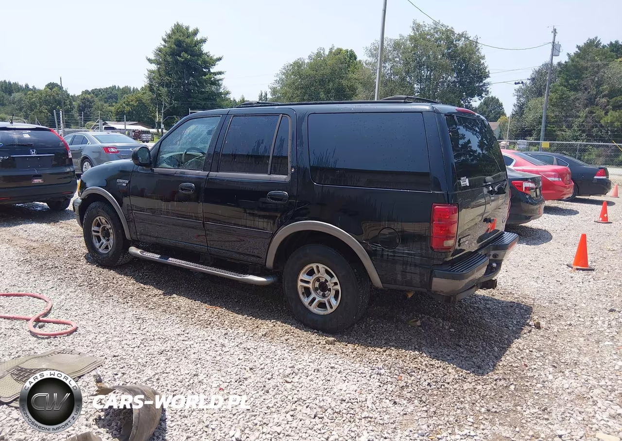 2002 Ford Expedition Xlt VIN:1FMRU15L92LA51370 - 3
