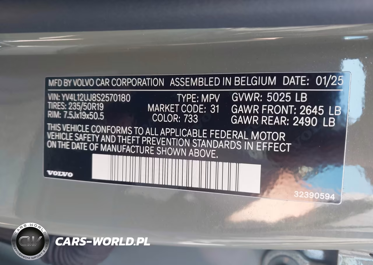 2025 Volvo Xc40 B5 Core Bright Theme VIN:YV4L12UJ8S2570180 - 9