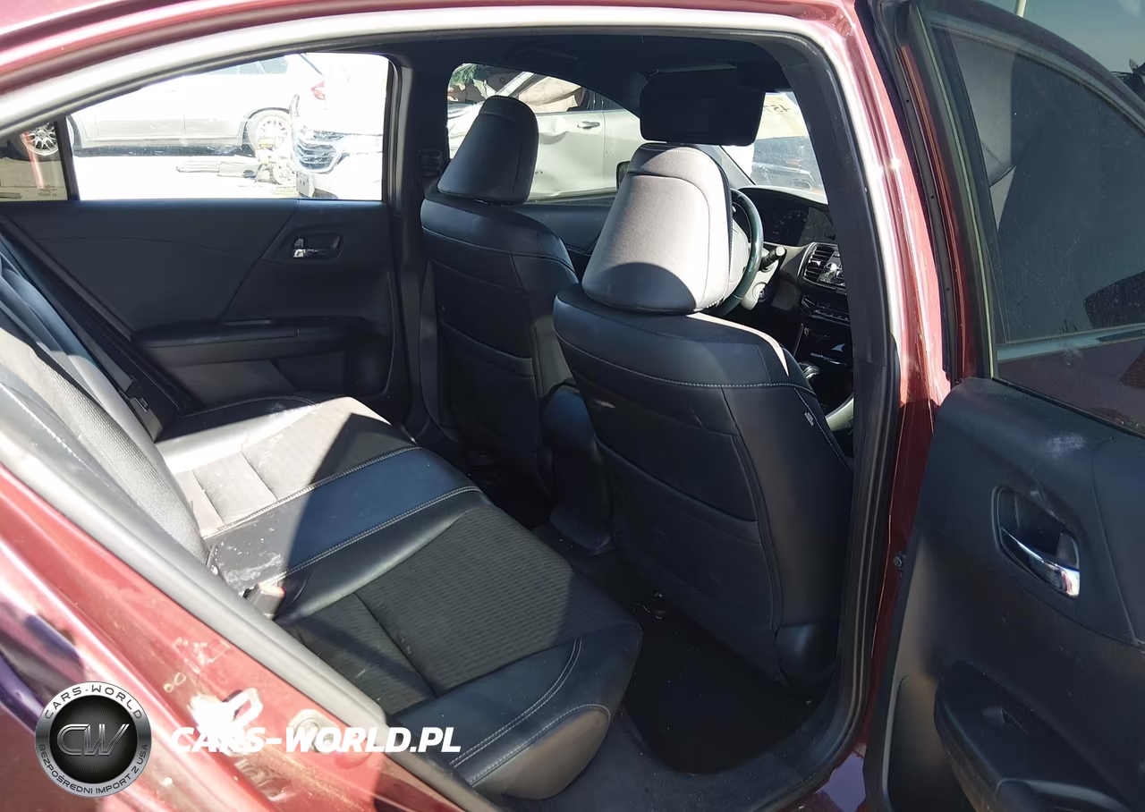2017 Honda Accord Sport VIN:1HGCR2F50HA282892 - 8