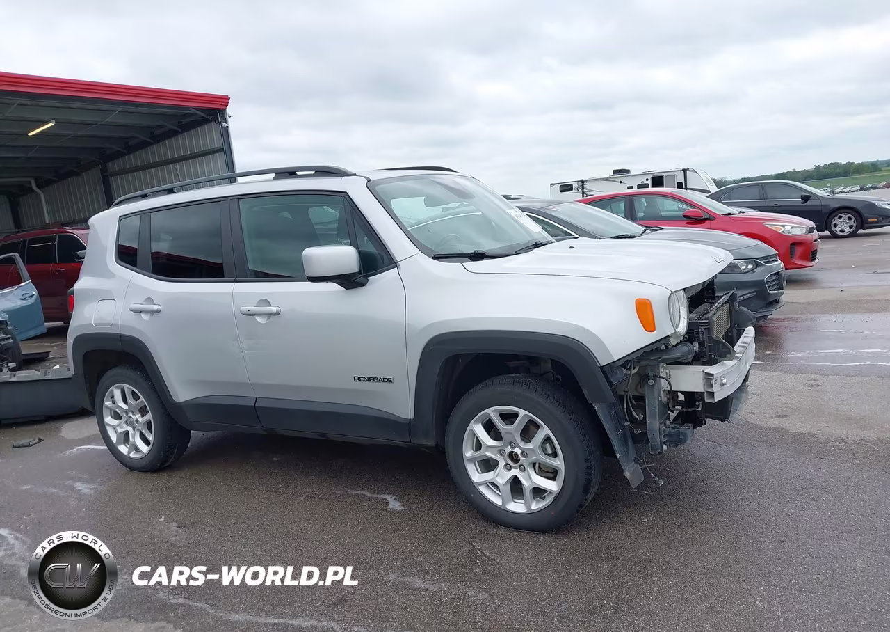2018 Jeep Renegade Latitude 4X4 VIN:ZACCJBBB7JPH68946 - 14