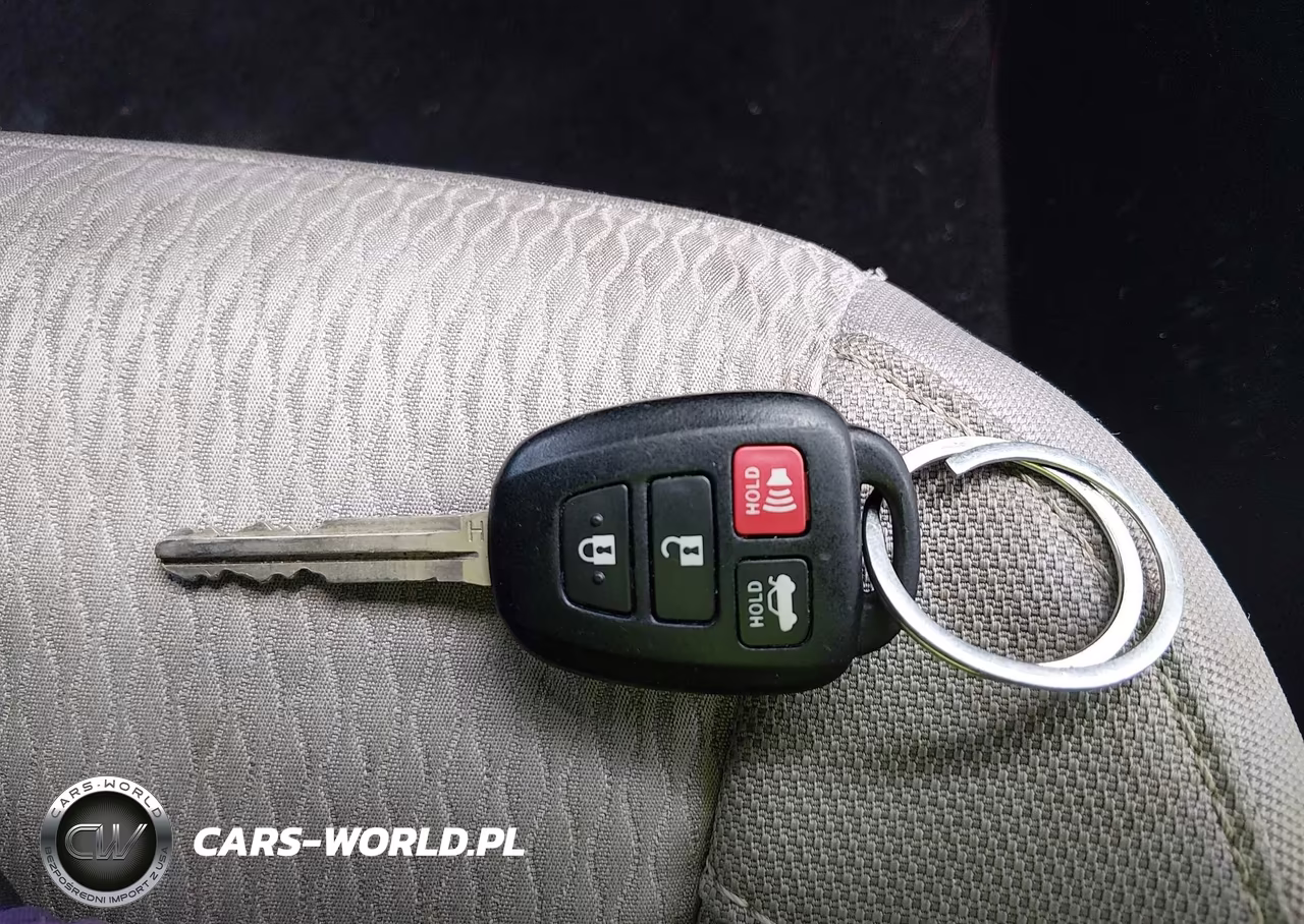 2014 Toyota Corolla Le VIN:2T1BURHE1EC116709 - 11