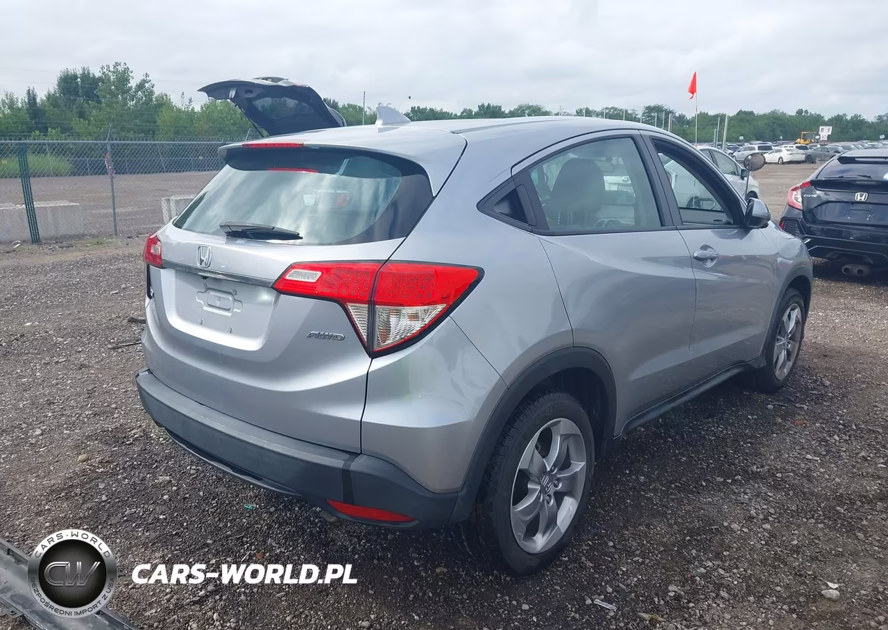2022 Honda Hr-V Awd Lx VIN:3CZRU6H38NM702059 - 4