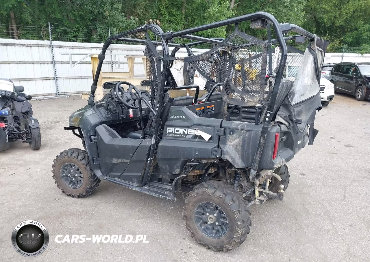 2025 Honda Sxs700 M4 VIN:1HFVE0272S4000066 - 3