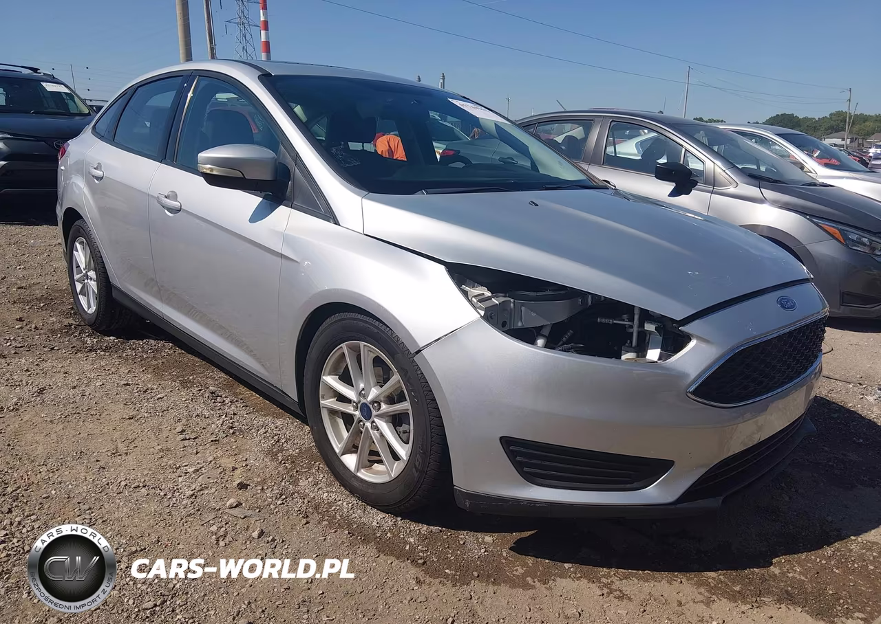 2016 FORD FOCUS SE