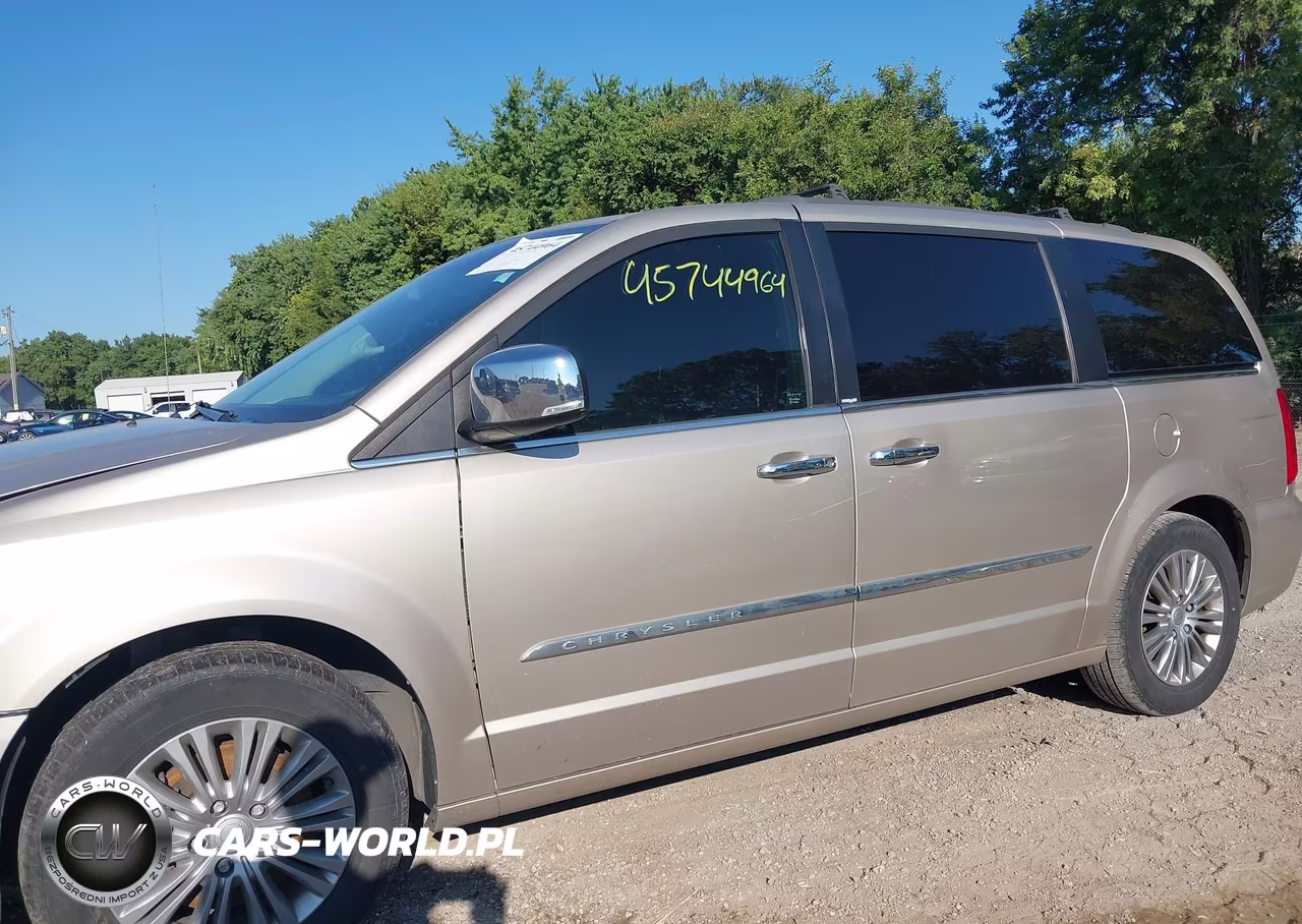 2013 Chrysler Town & Country Touring-L VIN:2C4RC1CG7DR797727 - 14