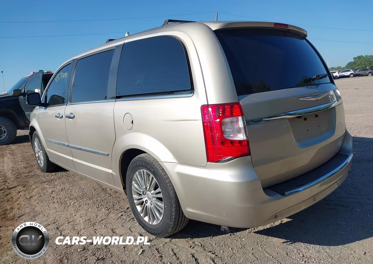 2013 Chrysler Town & Country Touring-L VIN:2C4RC1CG7DR797727 - 3