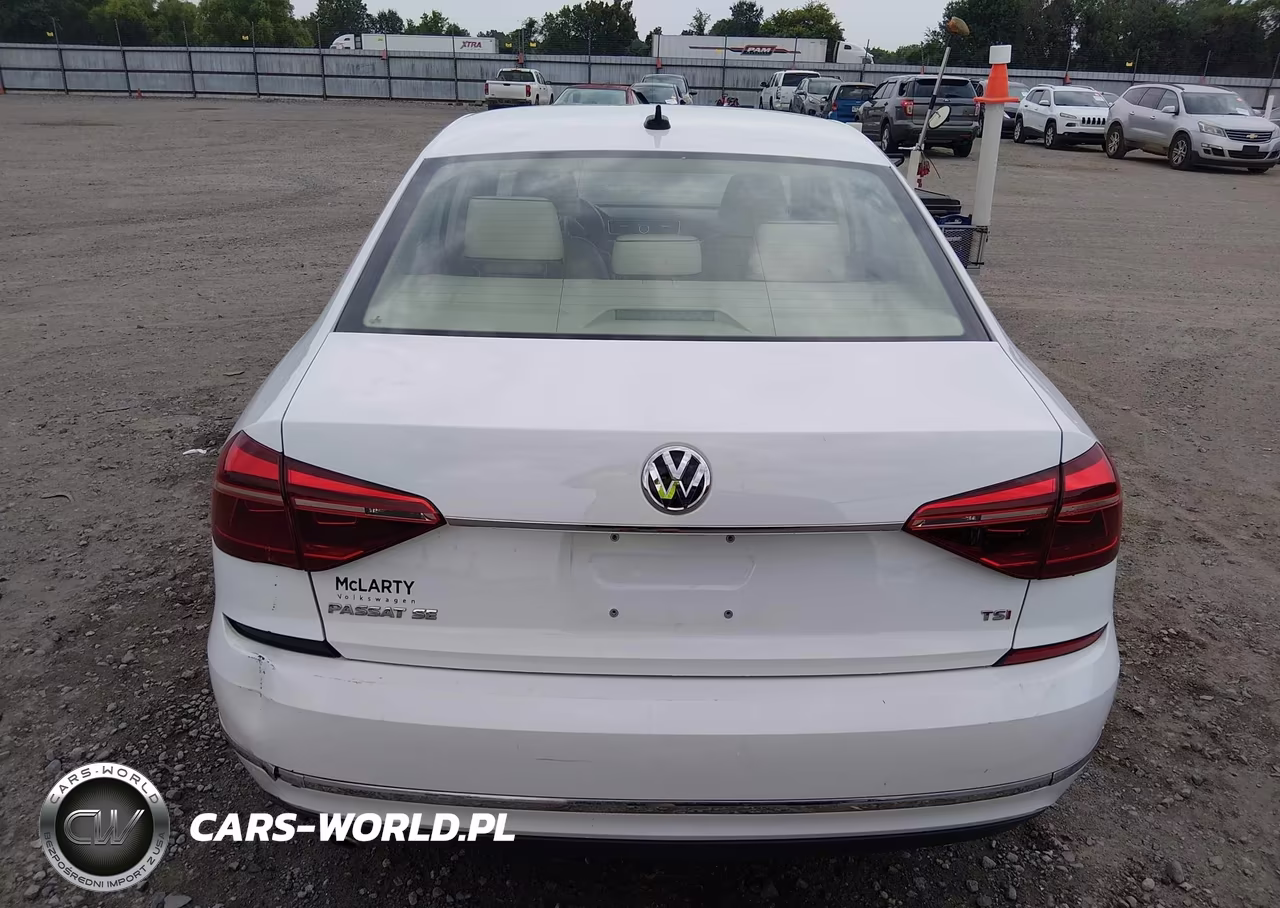 2017 Volkswagen Passat 1.8T Se VIN:1VWBT7A36HC067114 - 16