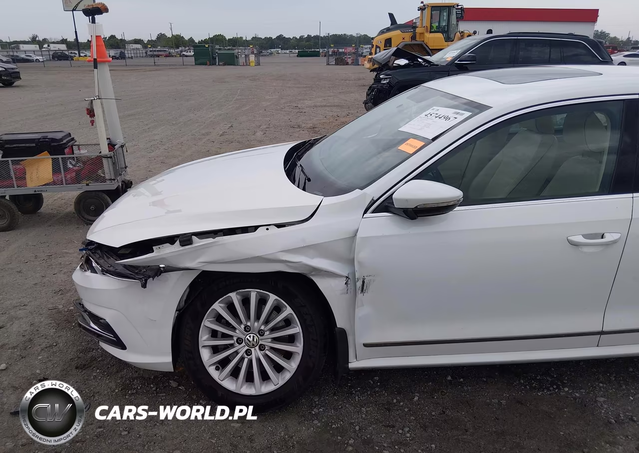 2017 Volkswagen Passat 1.8T Se VIN:1VWBT7A36HC067114 - 6