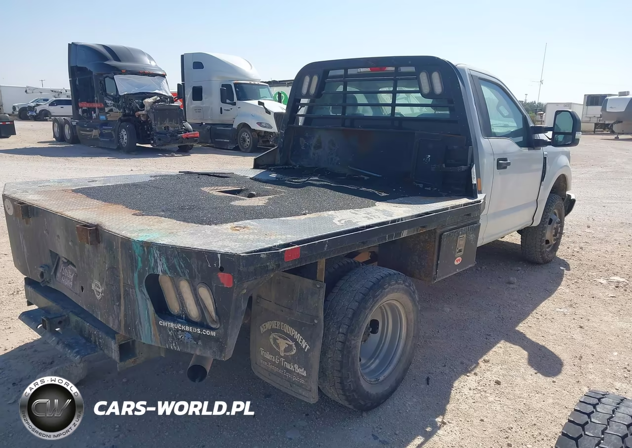2019 Ford F-350 Xl VIN:1FTRF3D63KEE33128 - 4