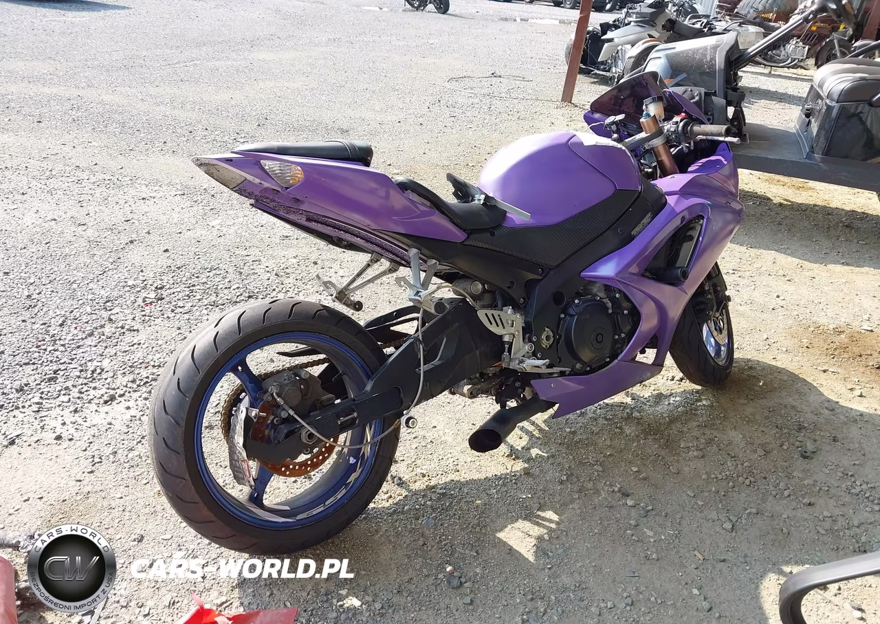 2008 Suzuki Gsx-R1000 VIN:JS1GT77A982102940 - 4