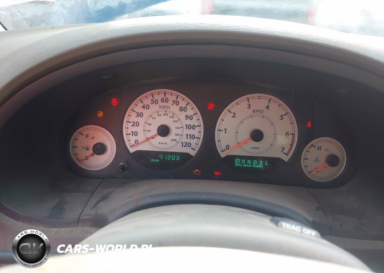 2005 Chrysler Town & Country Touring VIN:2C4GP54L95R315517 - 7