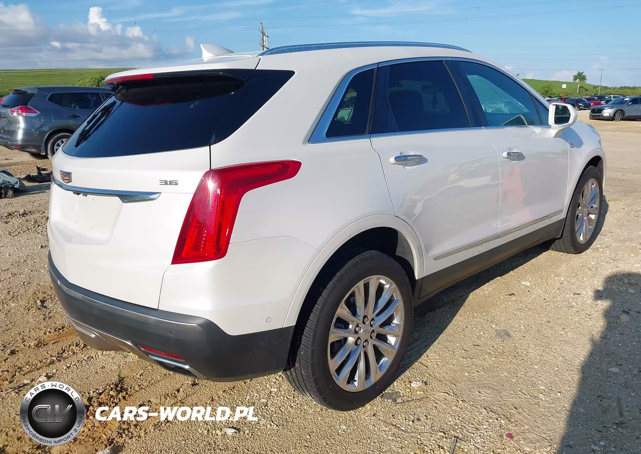 2018 Cadillac Xt5 Platinum VIN:1GYKNGRS5JZ131133 - 4