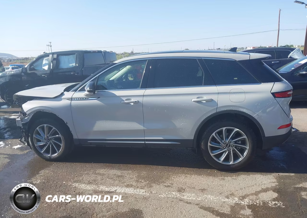 2023 Lincoln Corsair Standard VIN:5LMCJ1CA4PUL05131 - 14