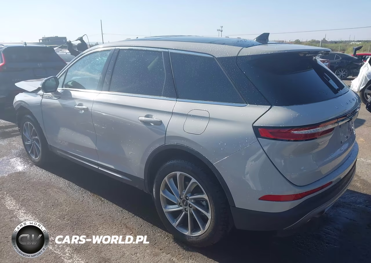 2023 Lincoln Corsair Standard VIN:5LMCJ1CA4PUL05131 - 3