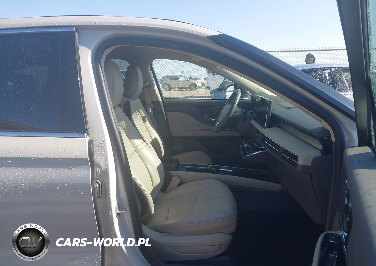 2023 Lincoln Corsair Standard VIN:5LMCJ1CA4PUL05131 - 5