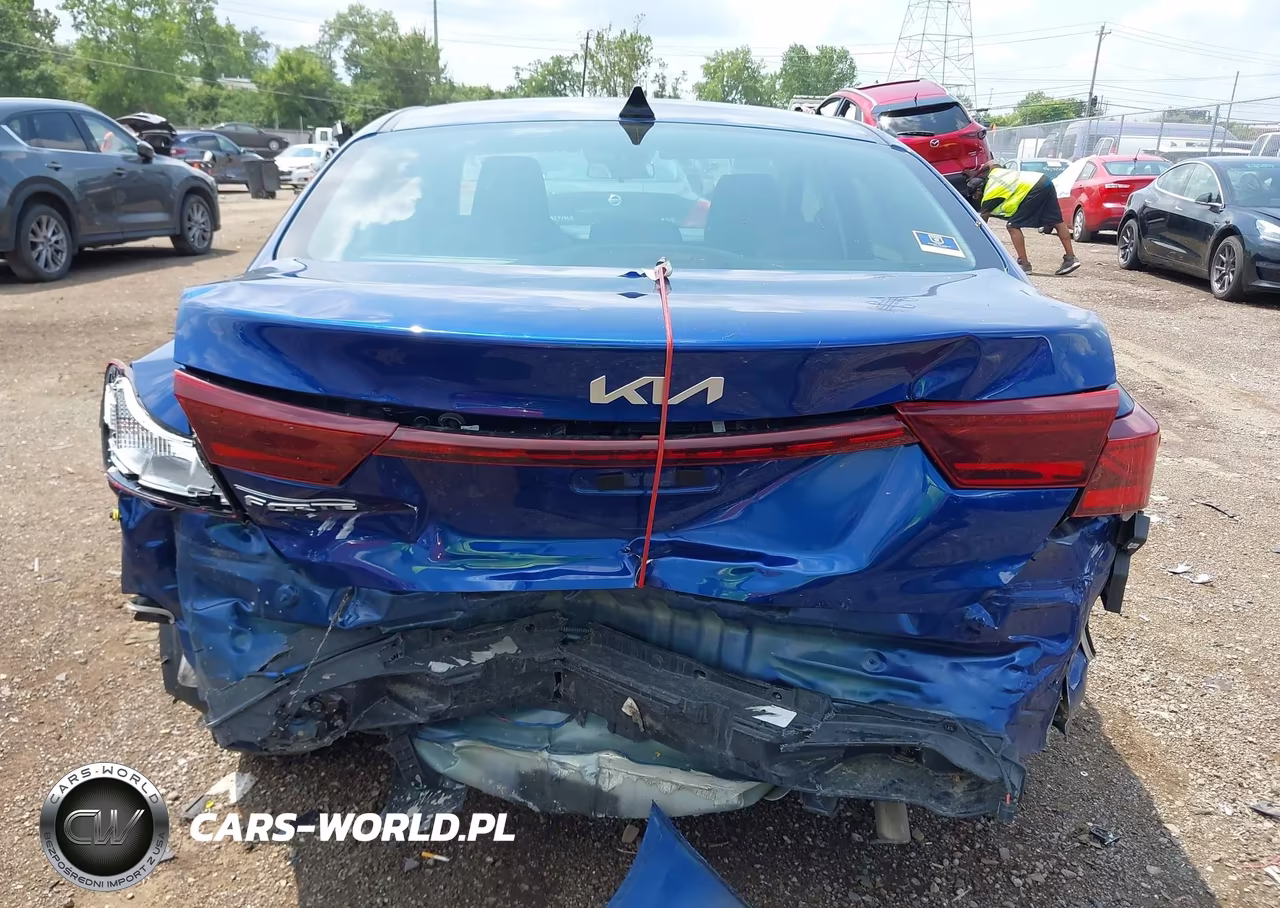 2023 Kia Forte Lxs VIN:3KPF24AD7PE602747 - 6