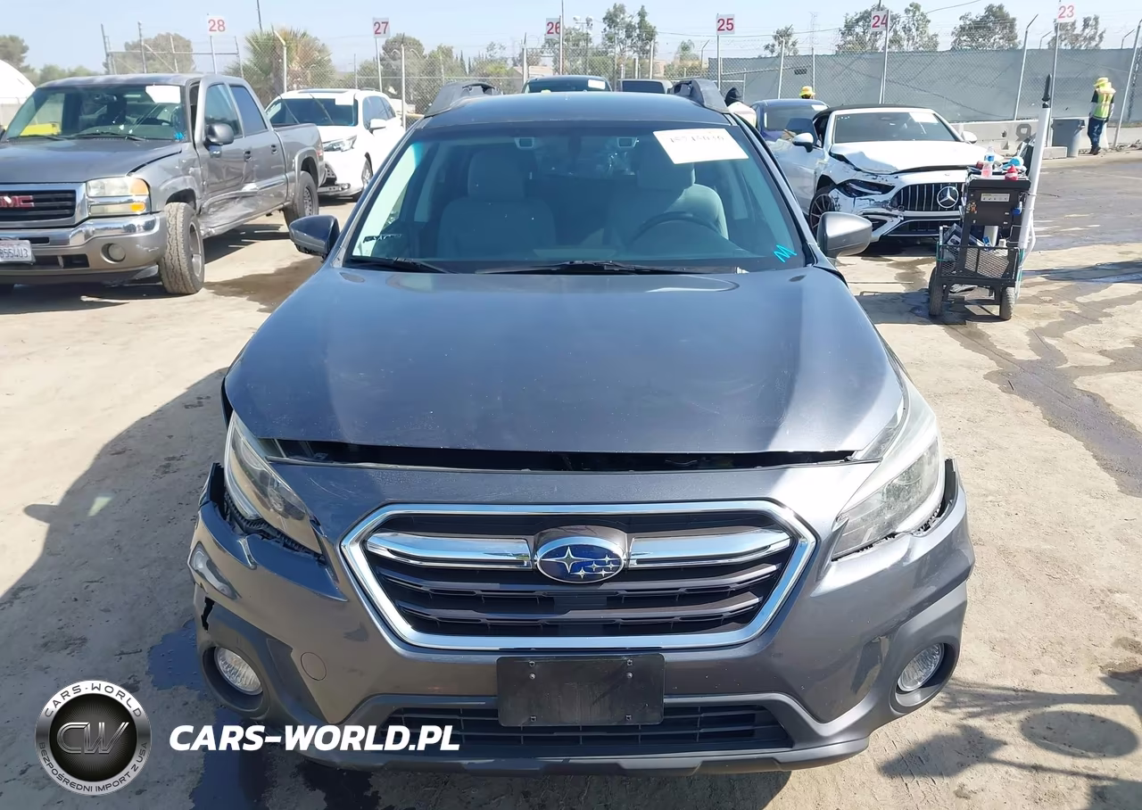 2019 Subaru Outback 2.5I Premium VIN:4S4BSAFC4K3389832 - 12
